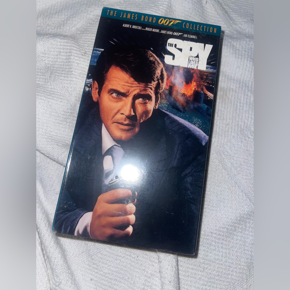Unopened The Spy Who Loved Me VHS Tape